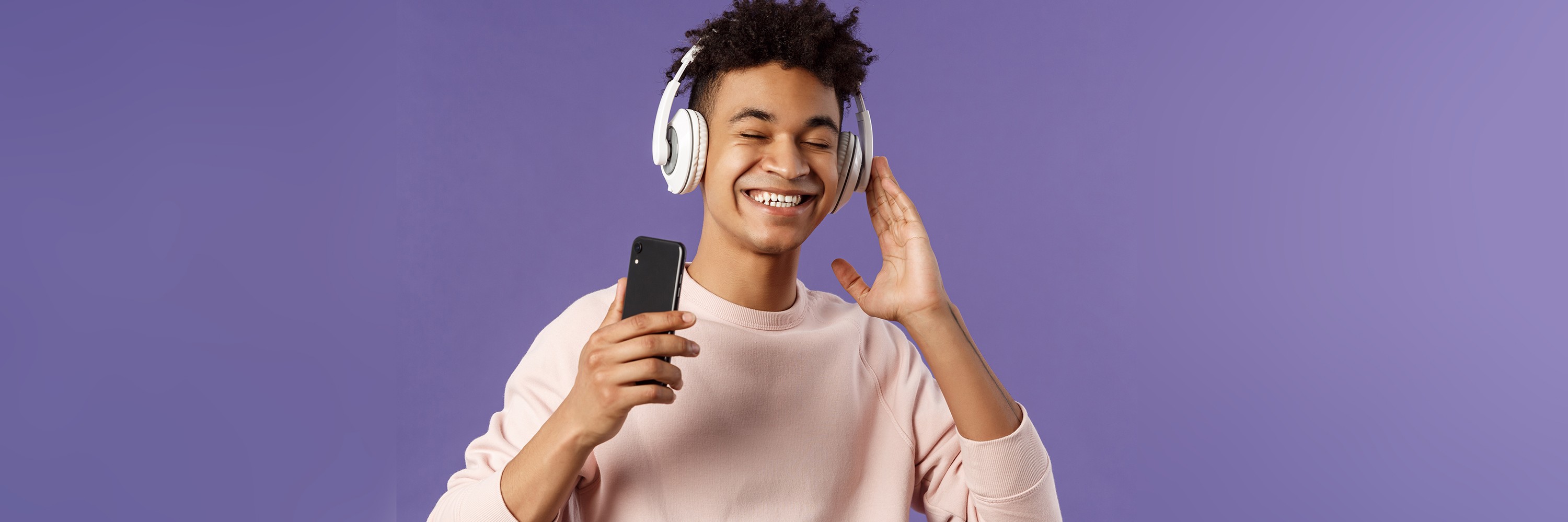 Rádio Web A Voz da Comunidade